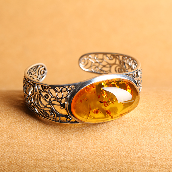 红叶珀银镶手镯