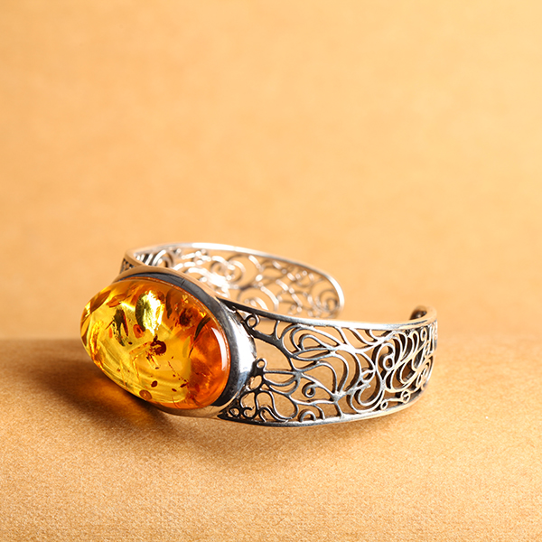 红叶珀银镶手镯