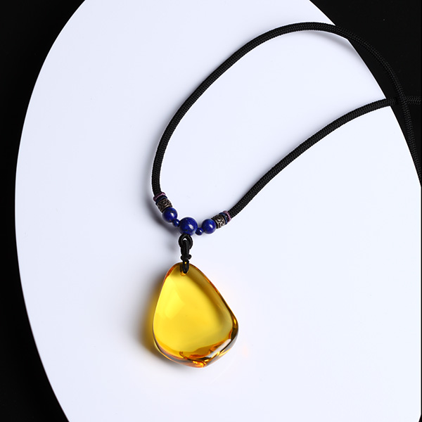 金珀素石项链