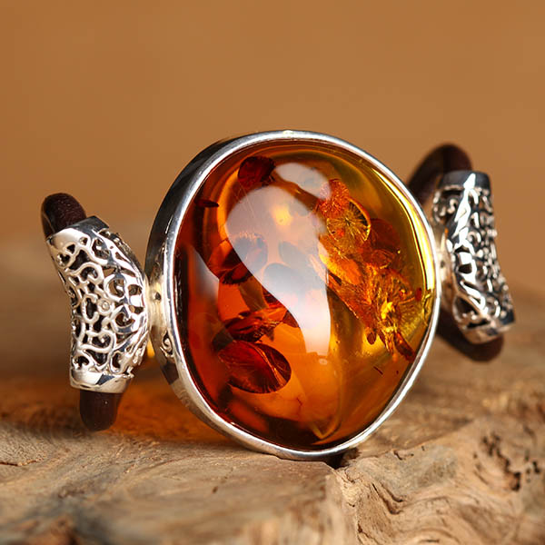 红叶珀银镶手镯